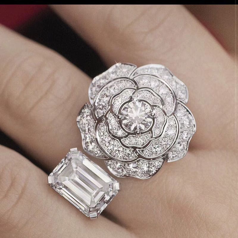 Chanel Diamond Camelia 18K Gold Ring
