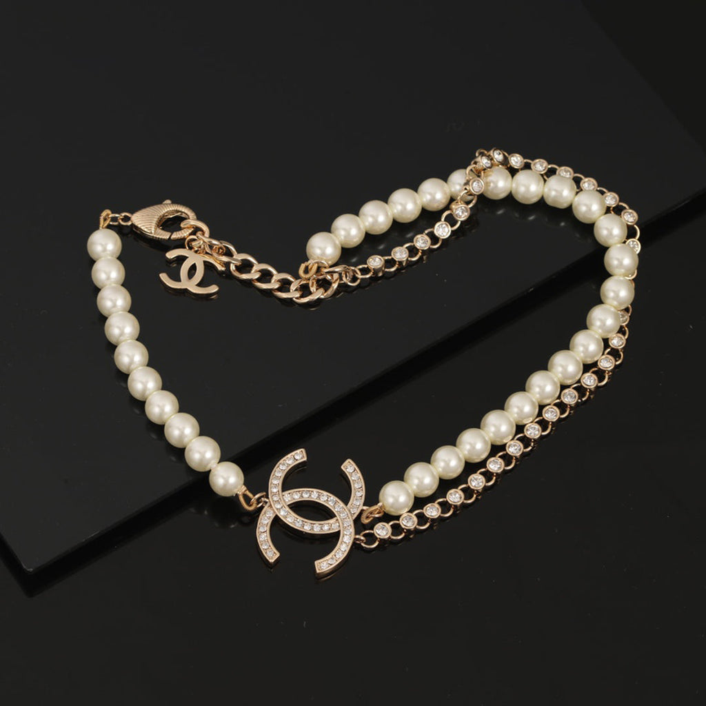 Chanel Pearls 18K Gold Necklace
