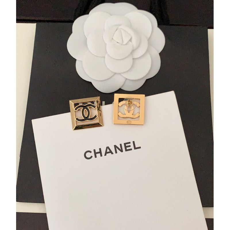 Chanel Square Hollow 18K Gold Earrings