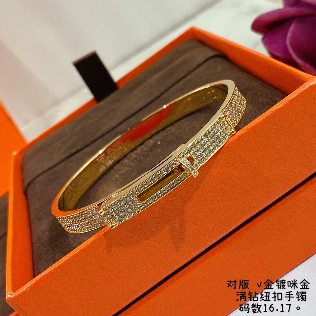 Hermes Kelly Diamonds 18K Yellow Gold Bracelet