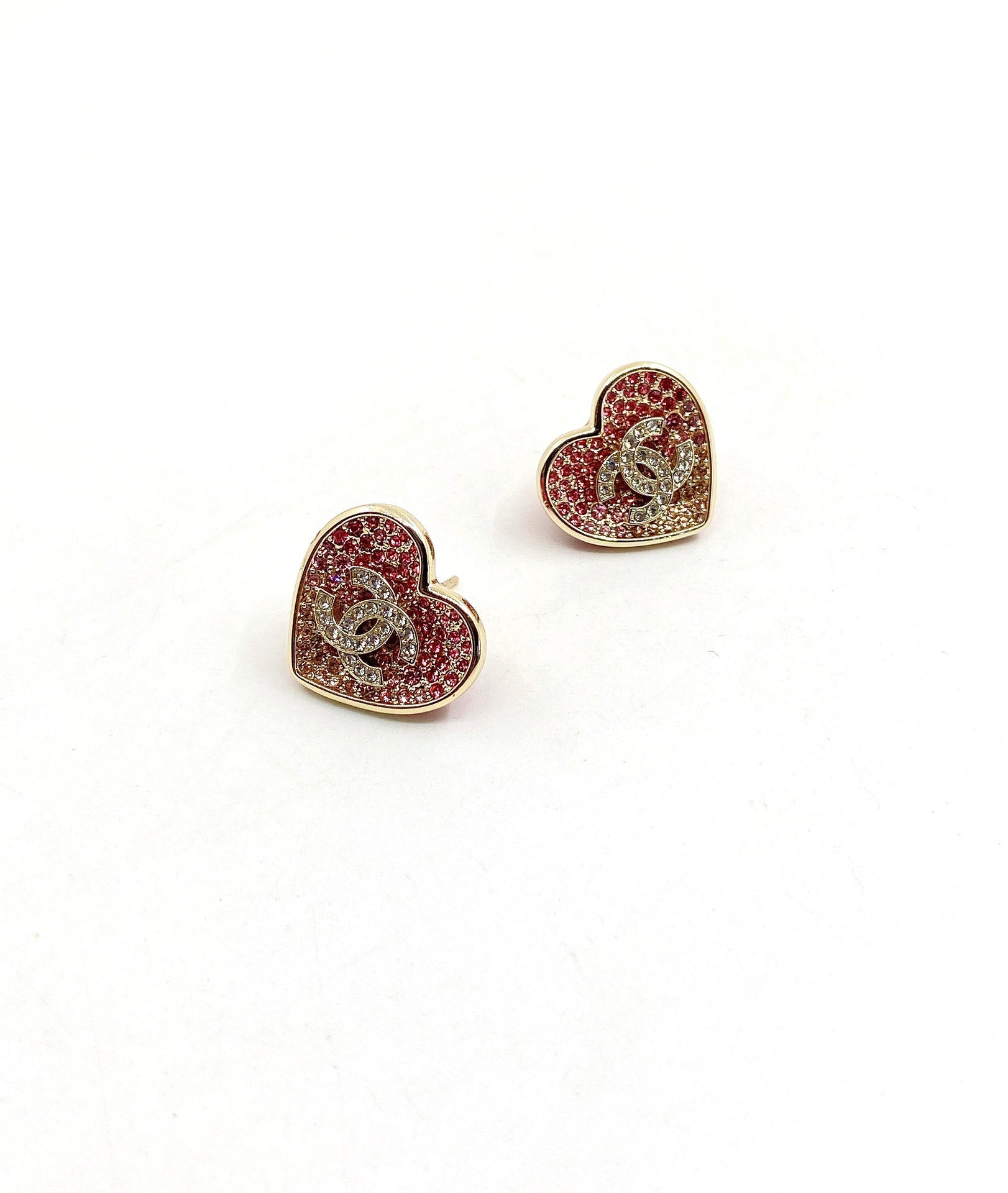 Chanel Diamond Pink Heart 18K Gold Earrings