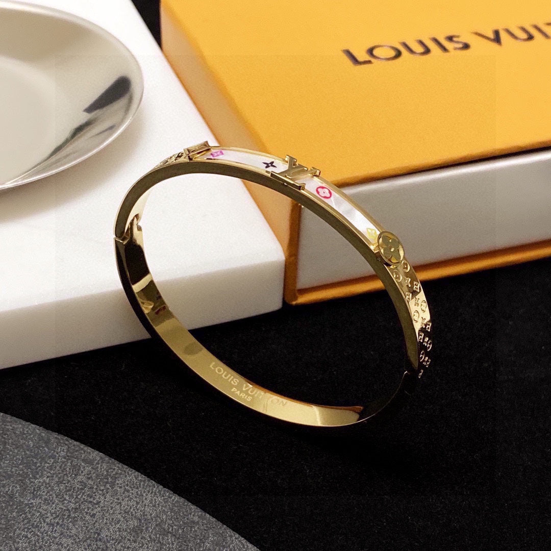 Louis Vuitton Idylle Blossom Pink 18K Gold Bracelet
